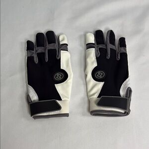 Black and White Men's Gloves